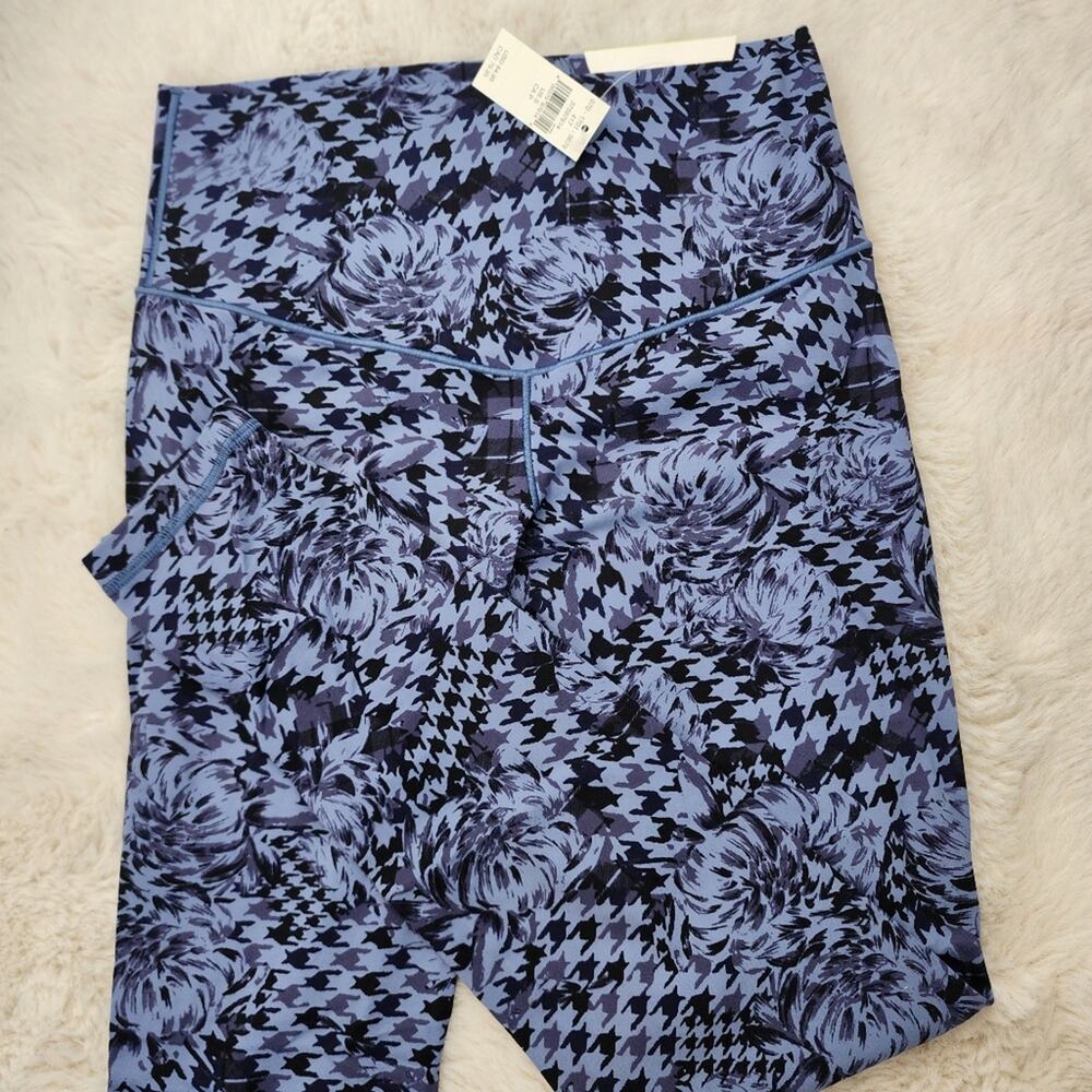 NWT Aerie Offline Real Me Xtra High Waisted 7/8 Legging - Blue Floral - Small - Picture 13 of 13